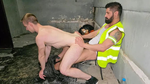Justin Jett, Serg Shepard – Hard Working Tools – Part 1