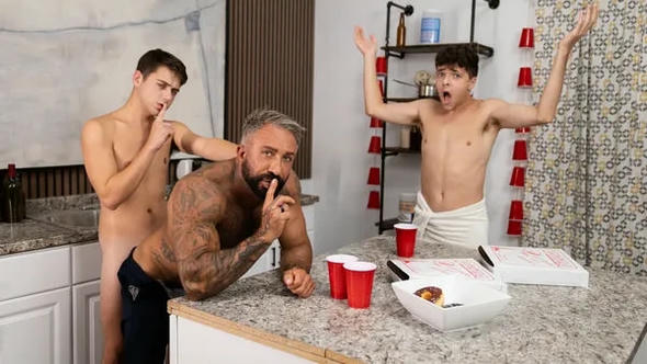Panic At The Frat House Part 3 – Joey Mills, Ken Rock