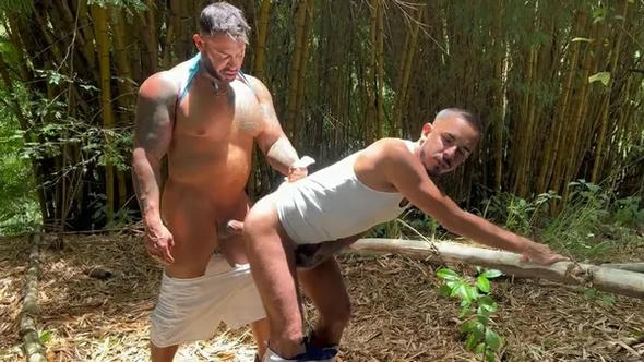The Jungle Makes Me Horny – Viktor Rom, Kalib