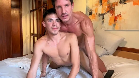 Nacho Newson fucked by Mike Dhalsin