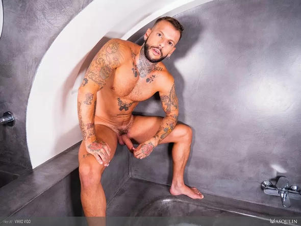 Hot AF – Vikko Vigo