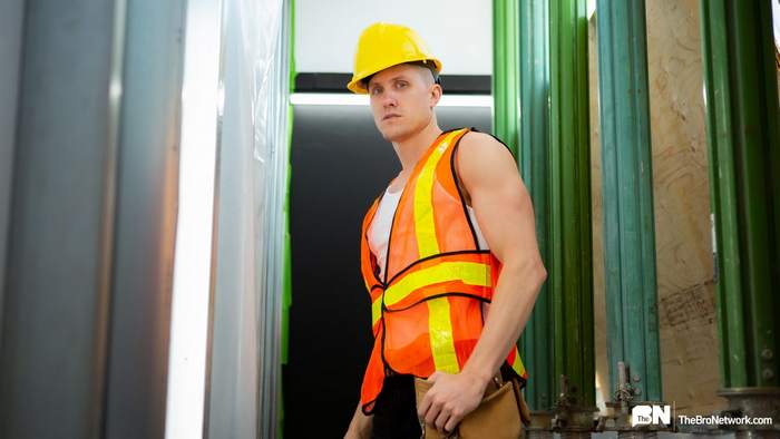 Hot AF – Luke West