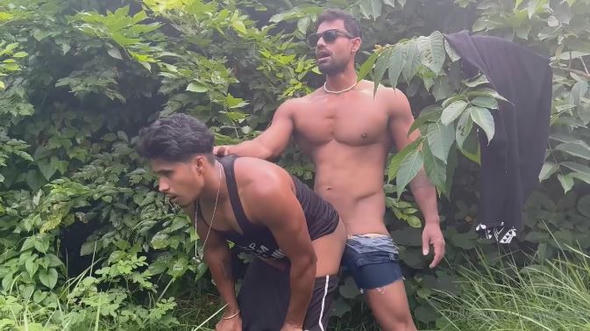 Bong Hunk – Pit Stop